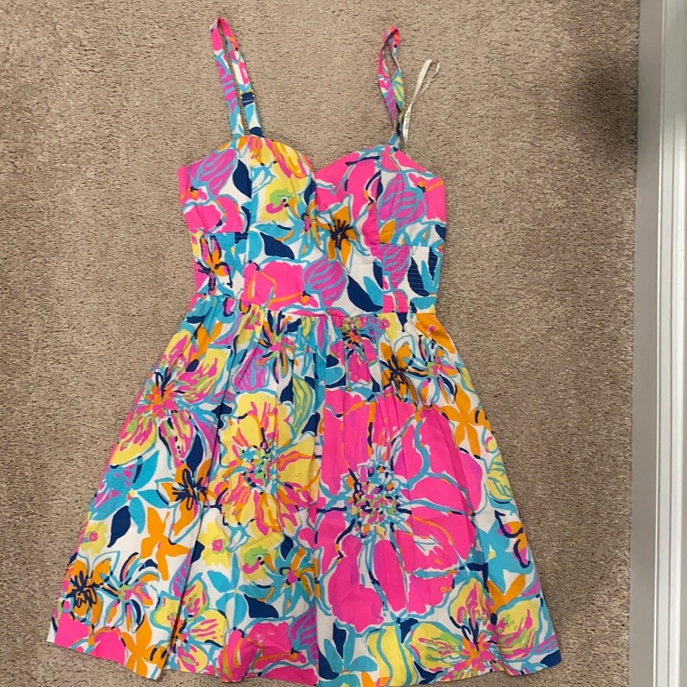 Lily Pulitzer sundress, sweetheart neckline